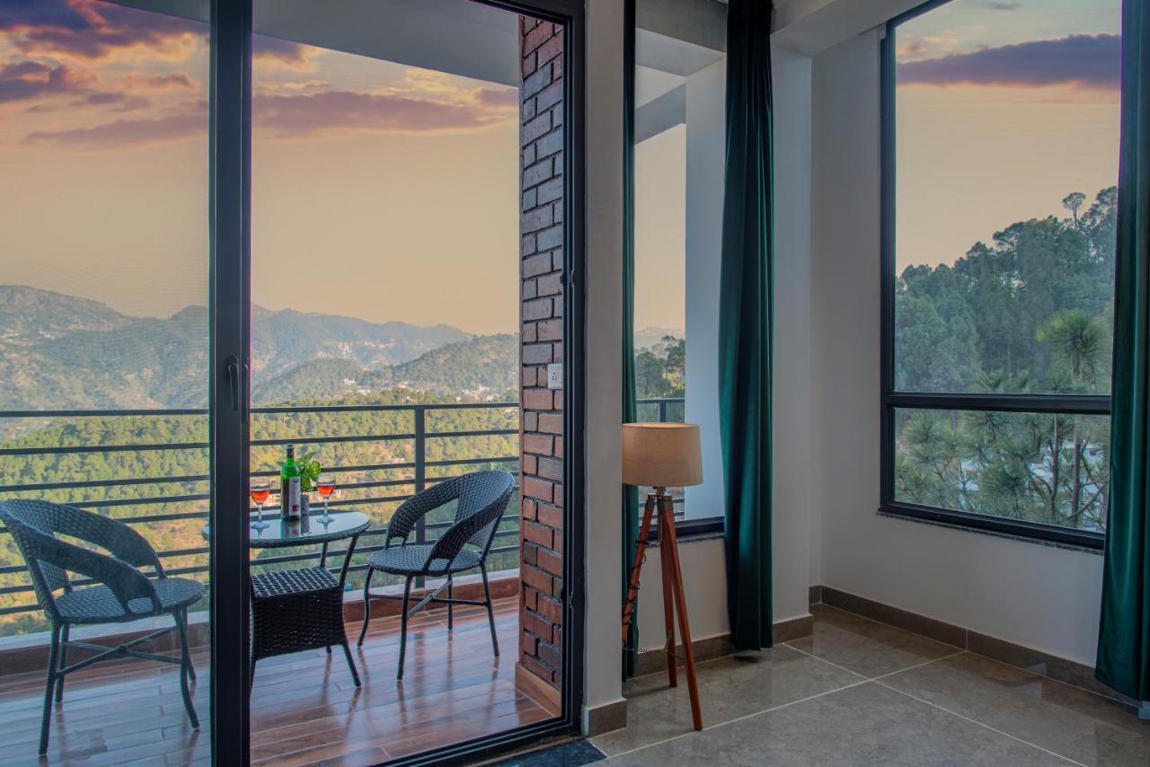 The Hillcrest Paradise Kasauli Exterior foto