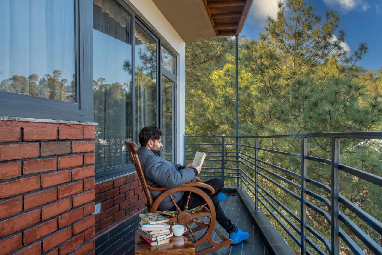 The Hillcrest Paradise Kasauli Exterior foto